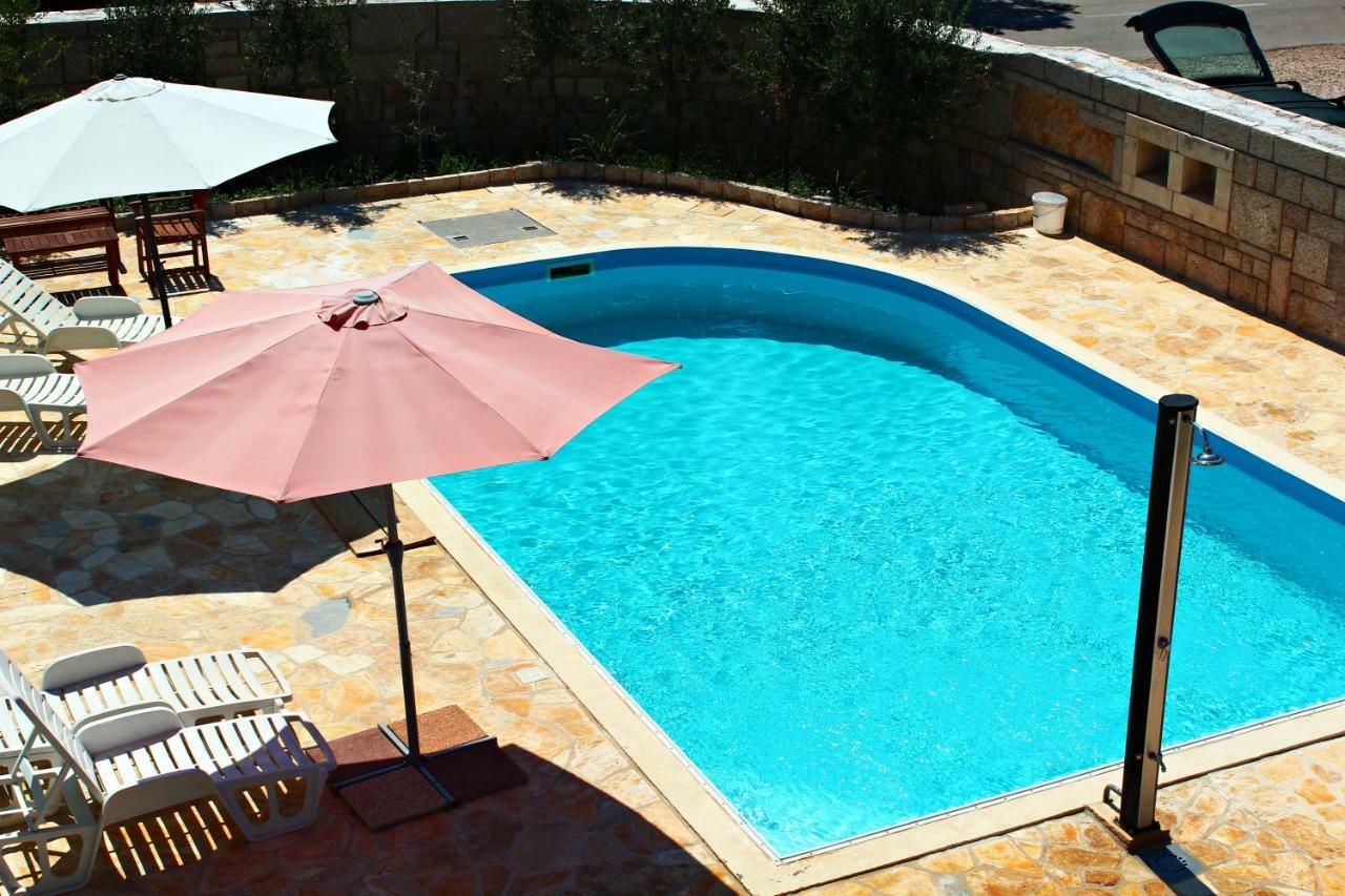 Villa Daria Pakoštane 外观 照片
